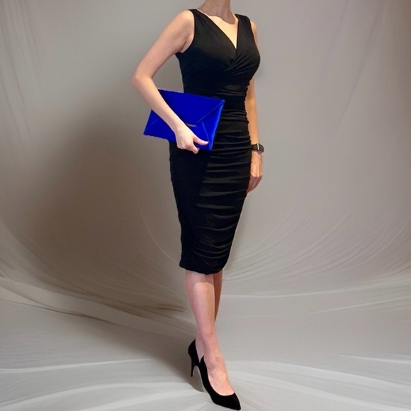 BCBG MaxAzria Elegant Blue Envelope Clutch NWOT - Picture 11 of 11